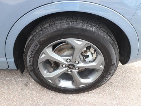 Used 2024 Ford Escape ST-Line w/ Tech Pack #1 FWD image 14