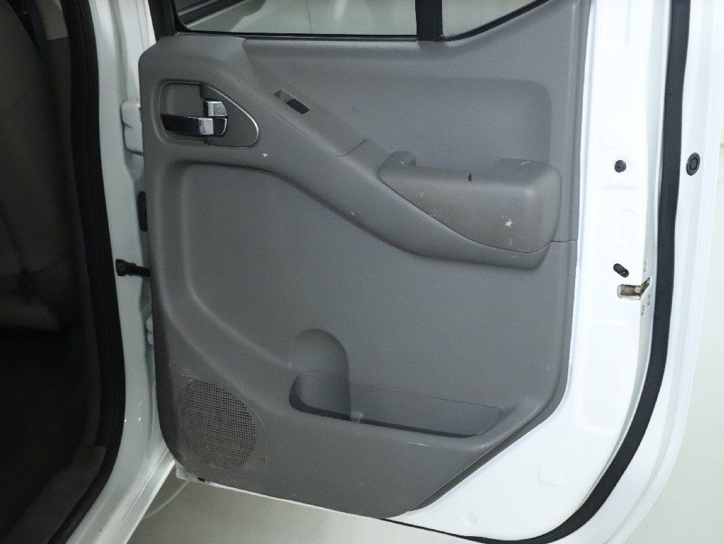 Certified 2021 Nissan Frontier SV RWD image 29