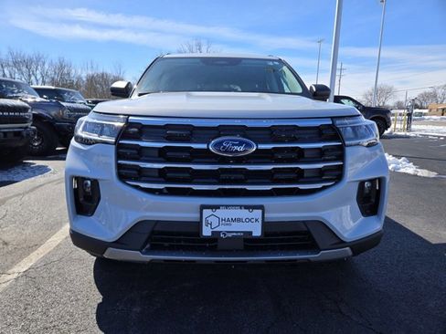 New 2026 Ford Explorer Active image 32