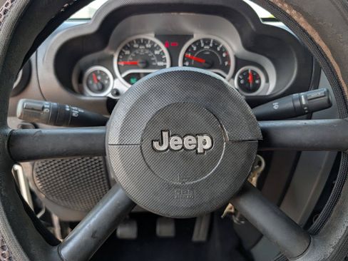 Used 2010 Jeep Wrangler Sport AWD/4WD image 19