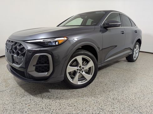 New 2025 Audi Q5 Premium Plus image 21