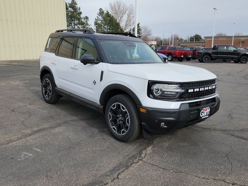 New 2025 Ford Bronco Sport Outer Banks w/ Outer Banks Tech Package+ image 16
