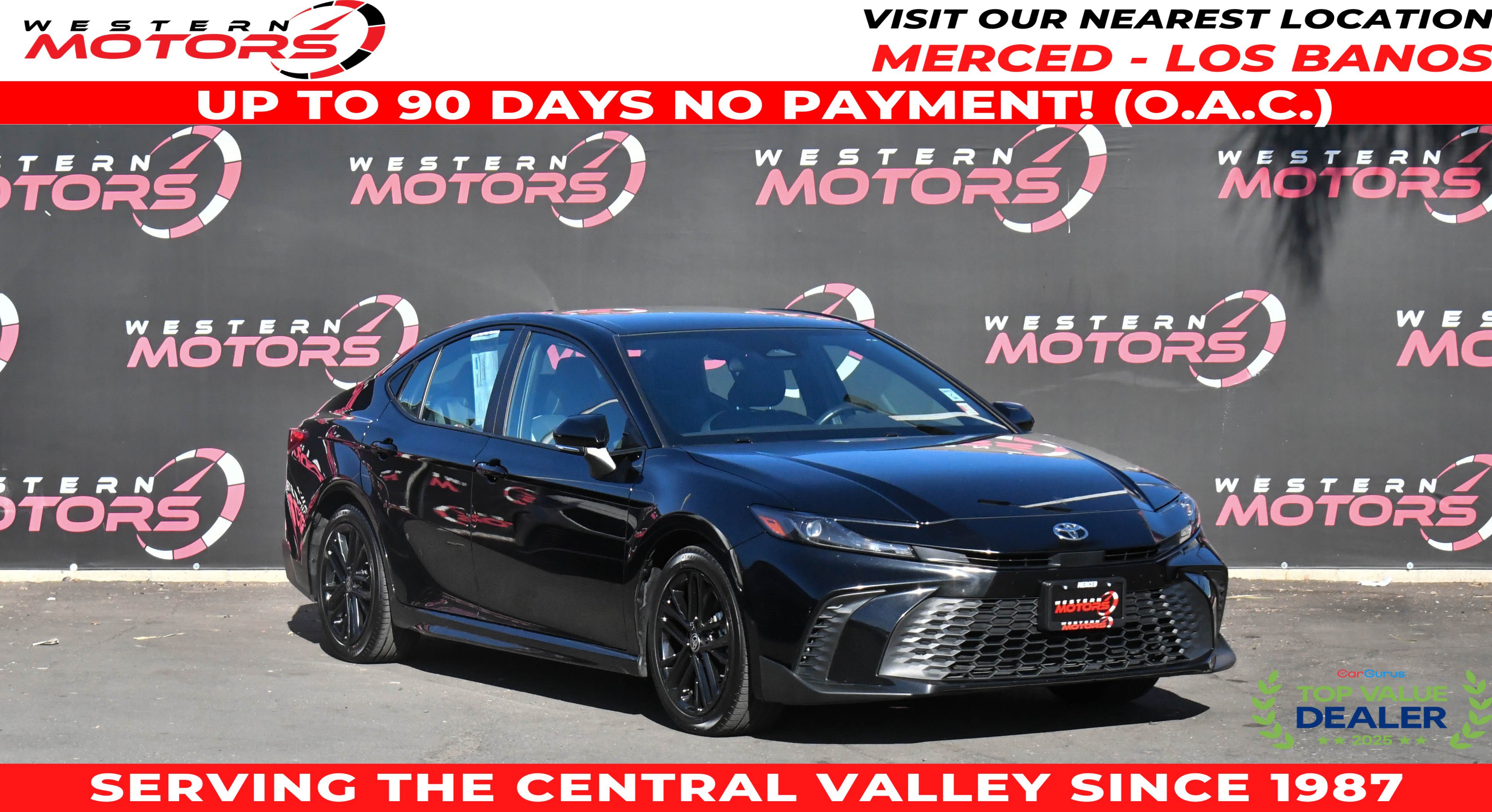 Used 2025 Toyota Camry SE FWD image 1