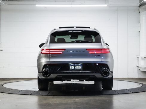Used 2023 Genesis GV70 3.5T Sport w/ Sport Prestige Package AWD/4WD image 5