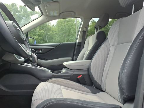 Used 2023 Subaru Outback Premium AWD/4WD image 8