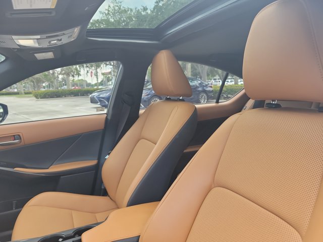 Used 2024 Lexus IS 300 w/ Comfort Package RWD image 21