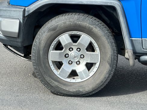 Used 2007 Toyota FJ Cruiser 4WD image 22