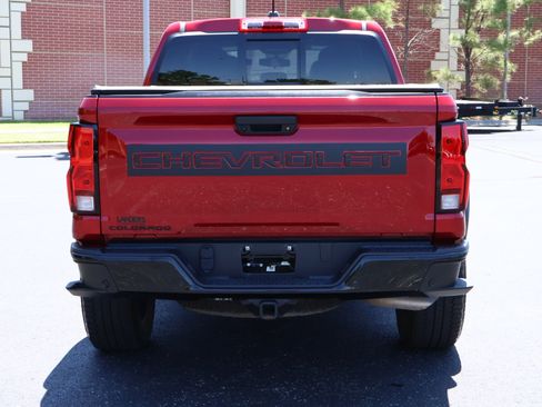 Used 2025 Chevrolet Colorado Trail Boss AWD/4WD image 28