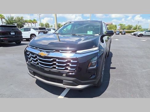 New 2027 Chevrolet Equinox LT w/ LPO, Floor Liner Package FWD image 21