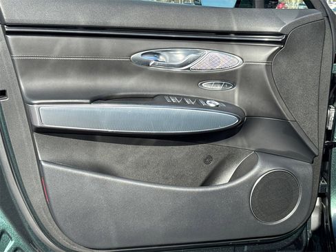 Used 2023 Genesis GV70 2.5T Select w/ Select Package image 10