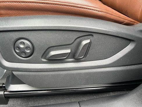 Used 2019 Audi Q5 2.0T Premium Plus image 32