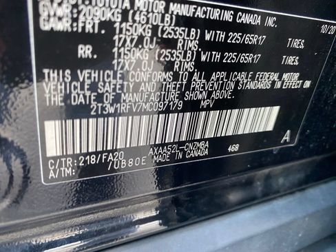Used 2021 Toyota RAV4 XLE FWD image 21