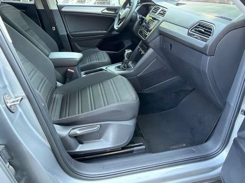 Used 2022 Volkswagen Tiguan S FWD image 13