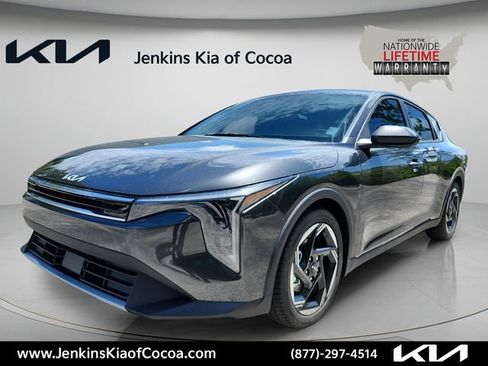 New 2026 Kia K4 EX FWD image 11