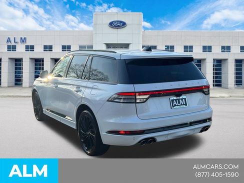 Used 2025 Lincoln Aviator Reserve w/ Equipment Group 201A AWD/4WD image 9