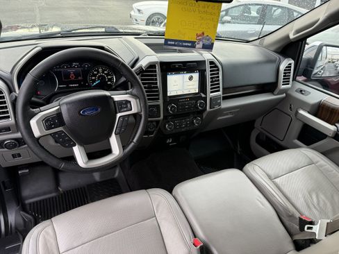 Used 2016 Ford F150 Lariat AWD/4WD image 15