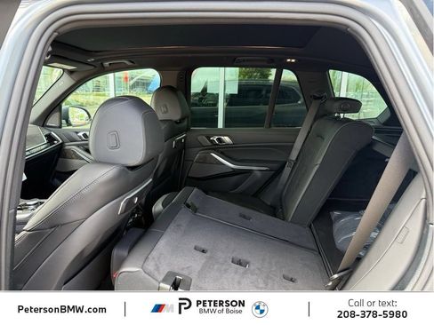 New 2026 BMW X5 xDrive50e w/ Premium Package AWD/4WD image 17