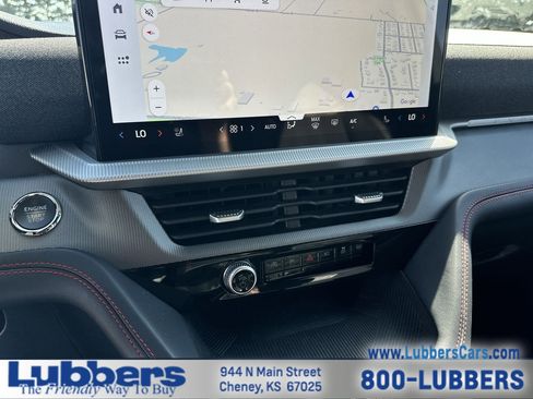 Used 2025 Ford Explorer ST-Line w/ ST-Line Street Pack image 19