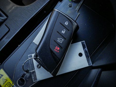 Used 2025 Lexus ES 350 ES 350 image 34