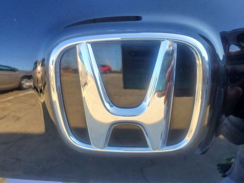 Used 2019 Honda Pilot Touring image 9