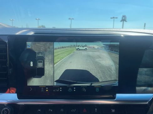 Used 2023 Chevrolet Silverado 1500 LTZ w/ LTZ Convenience Package II image 22