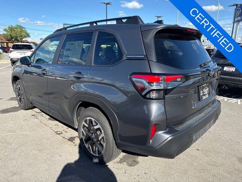 Used 2026 Subaru Forester Premium AWD/4WD image 5