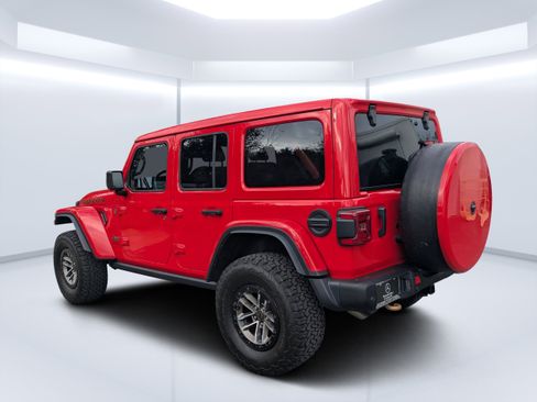 Used 2024 Jeep Wrangler Unlimited Rubicon 392 image 5