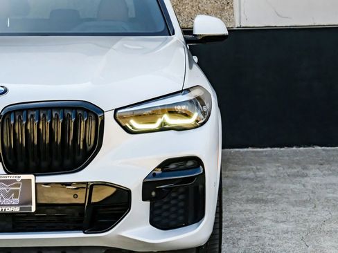 Used 2022 BMW X5 sDrive40i w/ M Sport Package RWD image 50