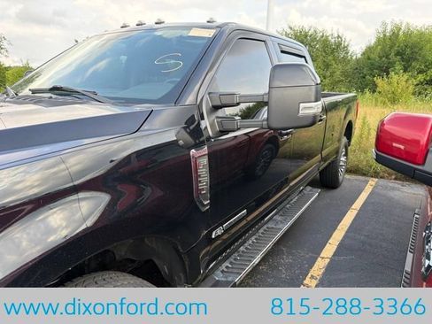 Used 2020 Ford F250 Lariat w/ Lariat Ultimate Package AWD/4WD image 2