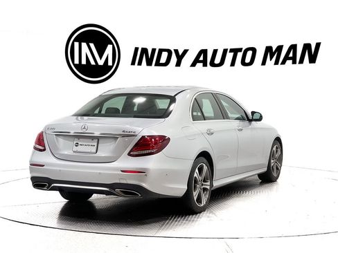 Used 2018 Mercedes-Benz E 300 4MATIC image 4