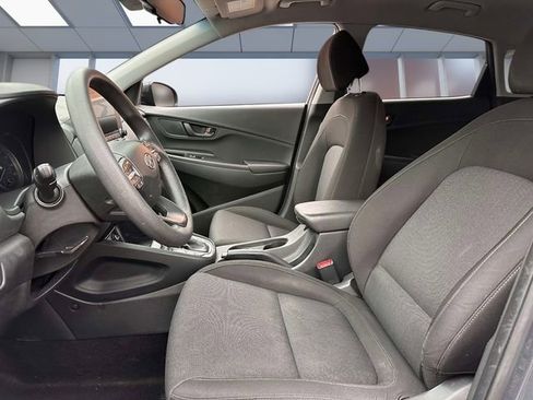 Used 2023 Hyundai Kona SEL image 16