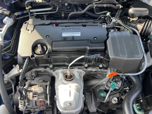 Used 2017 Honda Accord LX image 48