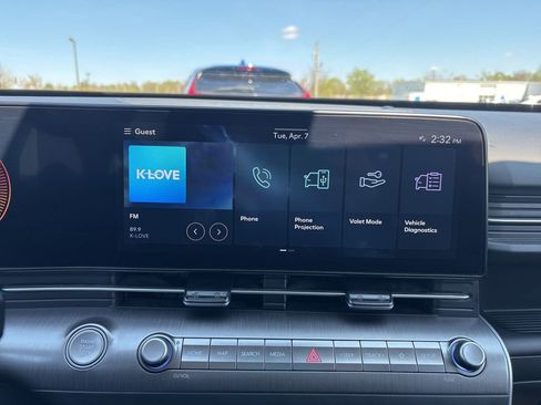 Used 2024 Hyundai Kona SEL image 8