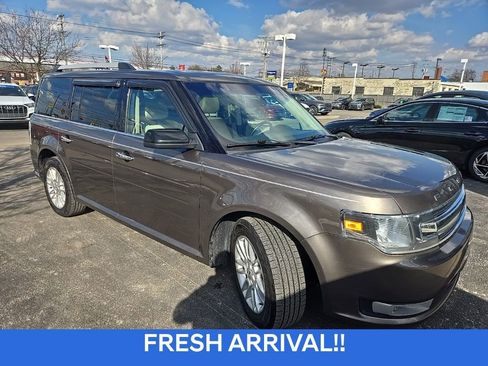 Used 2019 Ford Flex SEL w/ Equipment Group 202A image 4