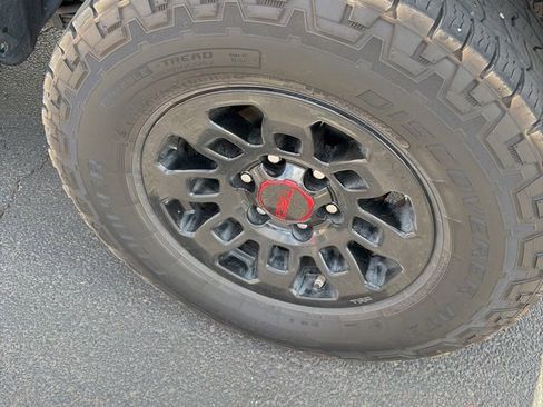 Used 2019 Toyota Tacoma TRD Pro image 9