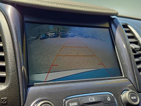 Used 2017 Chevrolet Impala Premier w/ Enhanced Convenience Package FWD image 18
