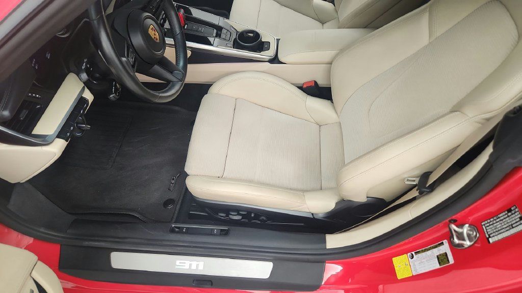 Used 2022 Porsche 911 Carrera S RWD image 22