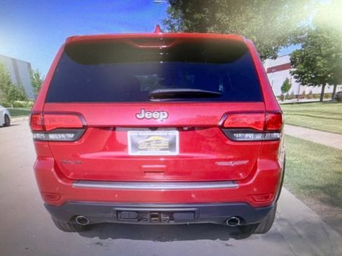 Used 2020 Jeep Grand Cherokee Trailhawk w/ Trailhawk Luxury Group AWD/4WD image 4