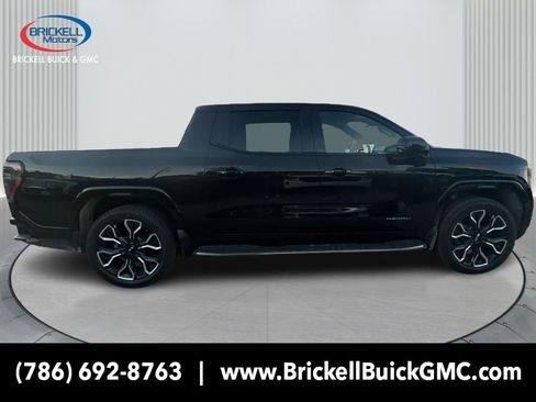 New 2025 GMC Sierra EV Denali image 4