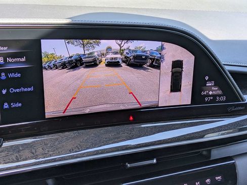 Used 2022 Cadillac Escalade ESV Premium Luxury RWD image 24