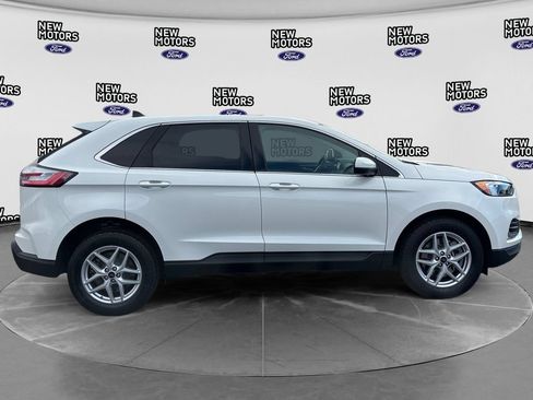 Used 2024 Ford Edge SEL w/ Convenience Package AWD/4WD image 7