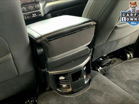 Used 2024 RAM 3500 Big Horn image 34