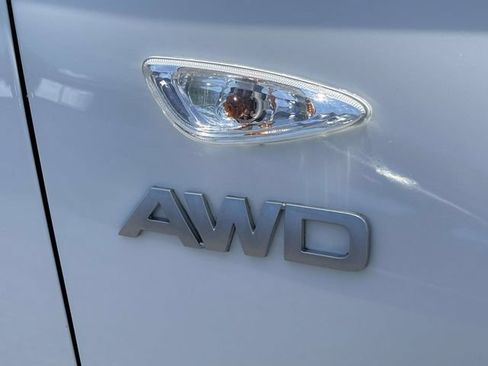Used 2023 Kia Seltos LX AWD/4WD image 30