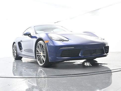 Certified 2025 Porsche 718 Cayman S RWD image 54