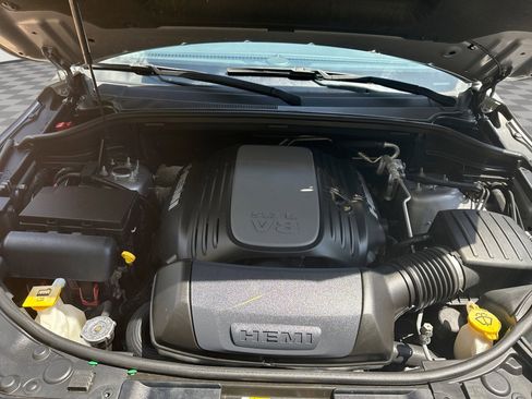 Used 2021 Dodge Durango R/T w/ Tow 'N Go Package AWD/4WD image 18