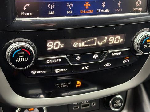 Used 2019 Nissan Murano SL image 20