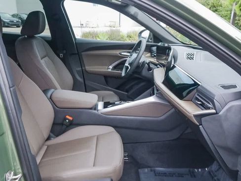 New 2025 Audi Q5 Premium Plus image 16