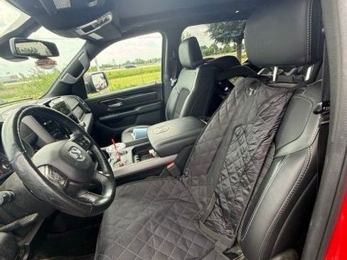 Used 2020 RAM 1500 Sport w/ Level 2 Equipment Goup w/2_L AWD/4WD image 17