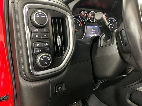 Used 2020 Chevrolet Silverado 1500 LT Trail Boss image 29