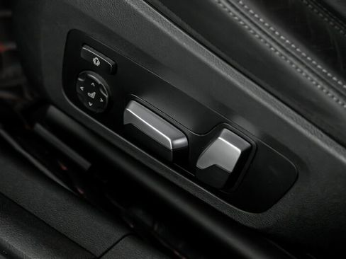 Used 2021 BMW M3 Competition w/ Executive Package image 25